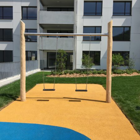 Doppelbrettschaukel auf EPDM