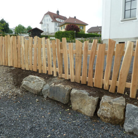 Robinienholz Sichschutz
