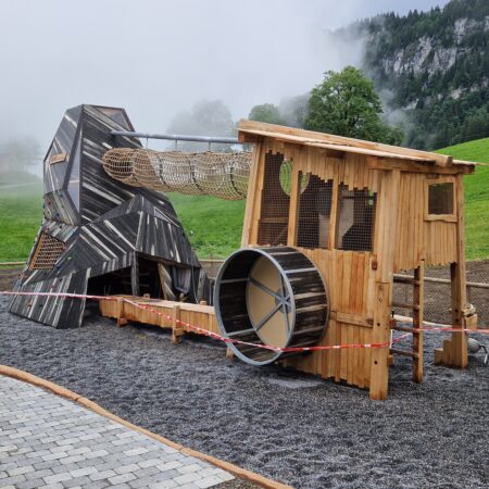 Spielplatz Braunwald