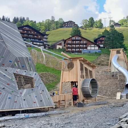 Spielplatz Braunwald