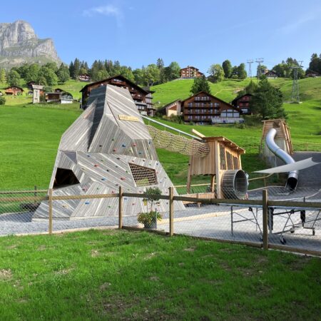 Spielplatz Braunwald